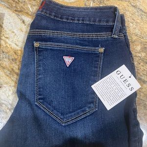 GUESS Ladies Jeans! Size: M